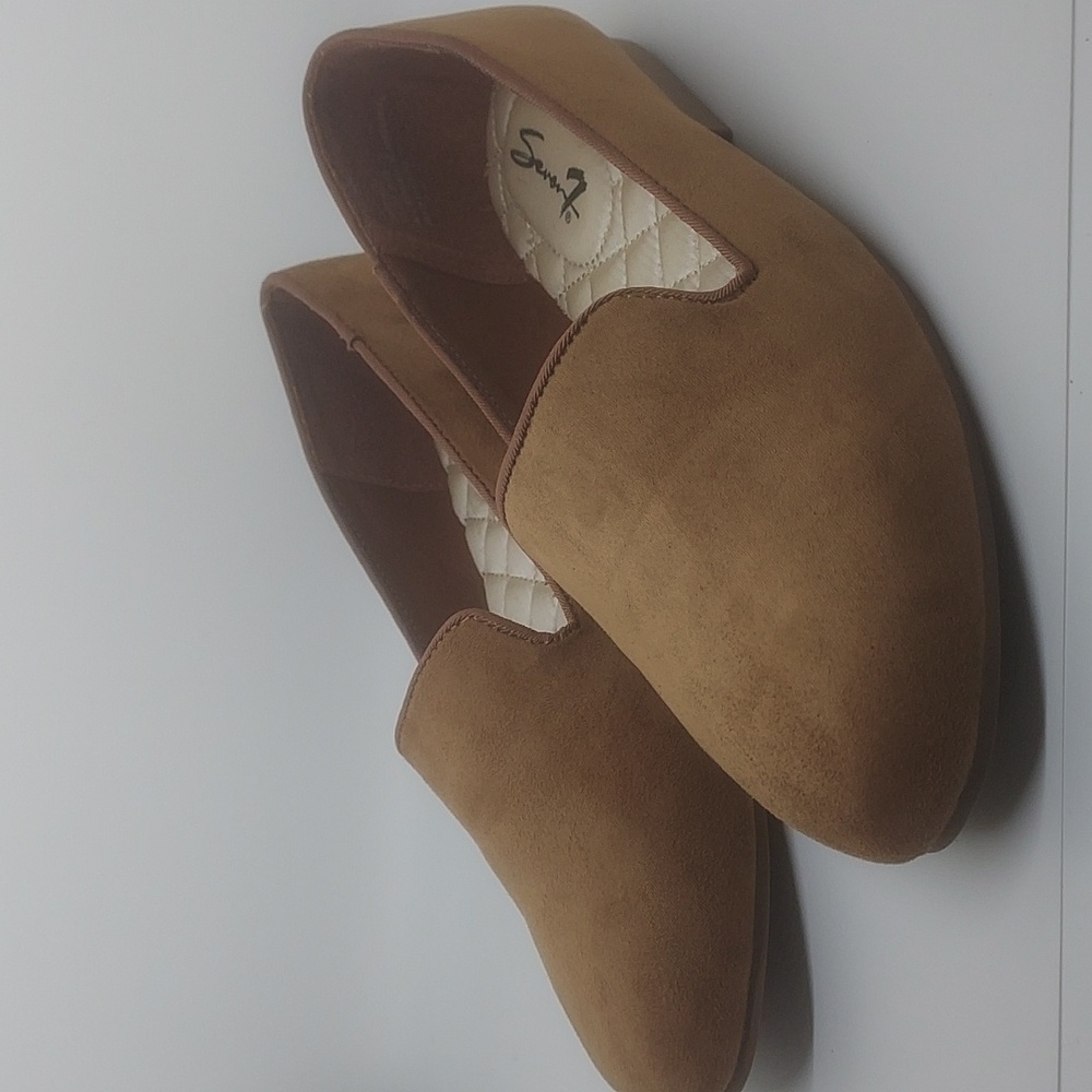 Seven7‎ Smokey tan suede flats size 8